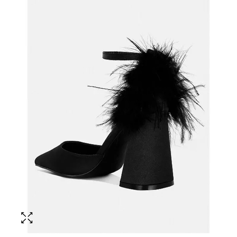Feather Heels - Picture 2 of 3
